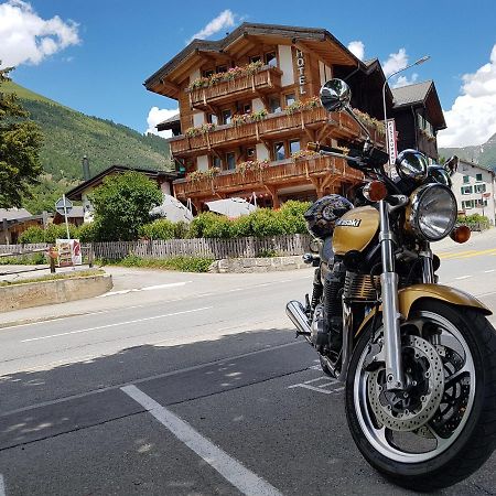 Hotel Grimsel Obergesteln ภายนอก รูปภาพ