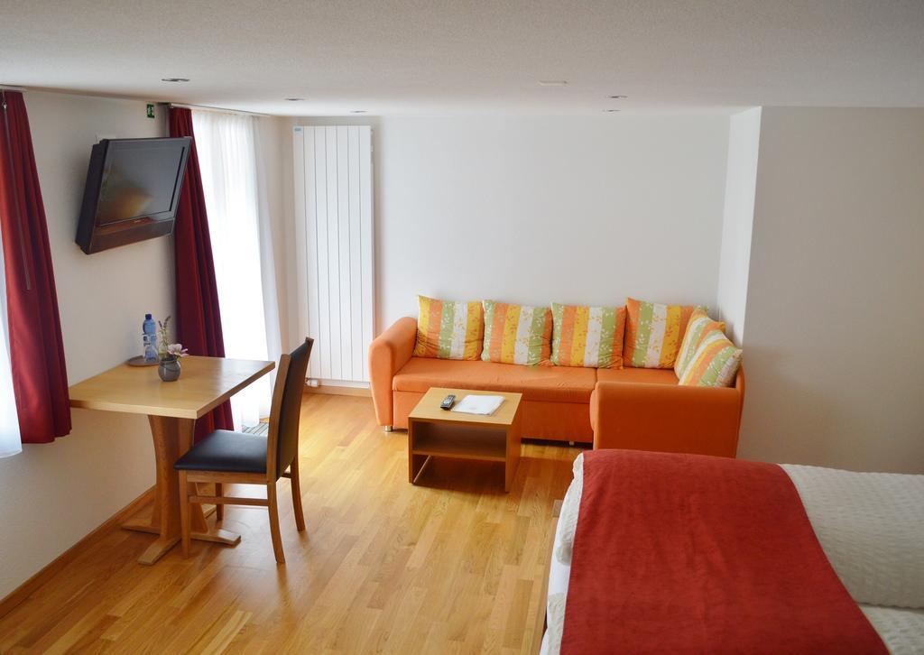 Hotel Grimsel Obergesteln ห้อง รูปภาพ