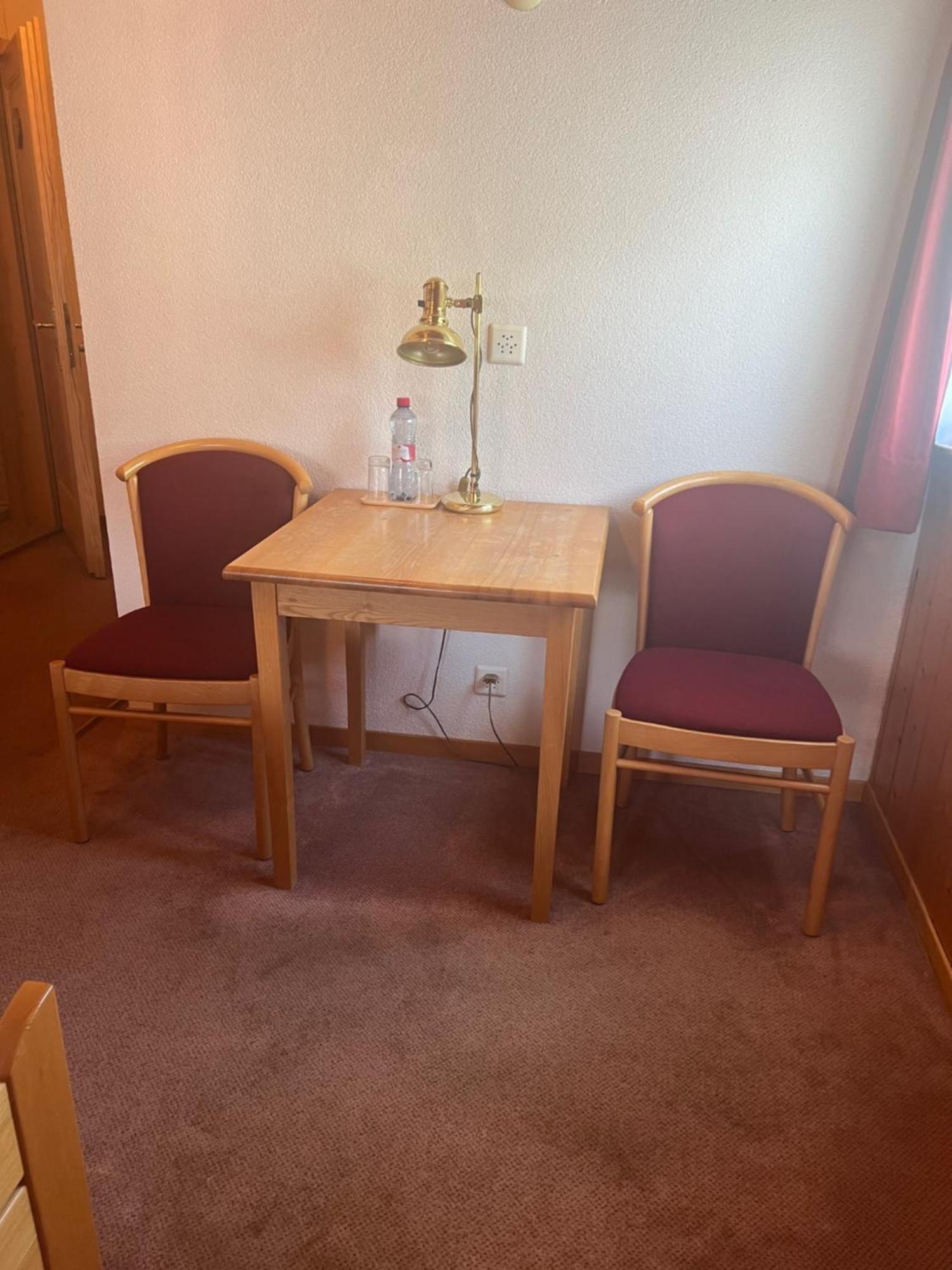 Hotel Grimsel Obergesteln ภายนอก รูปภาพ