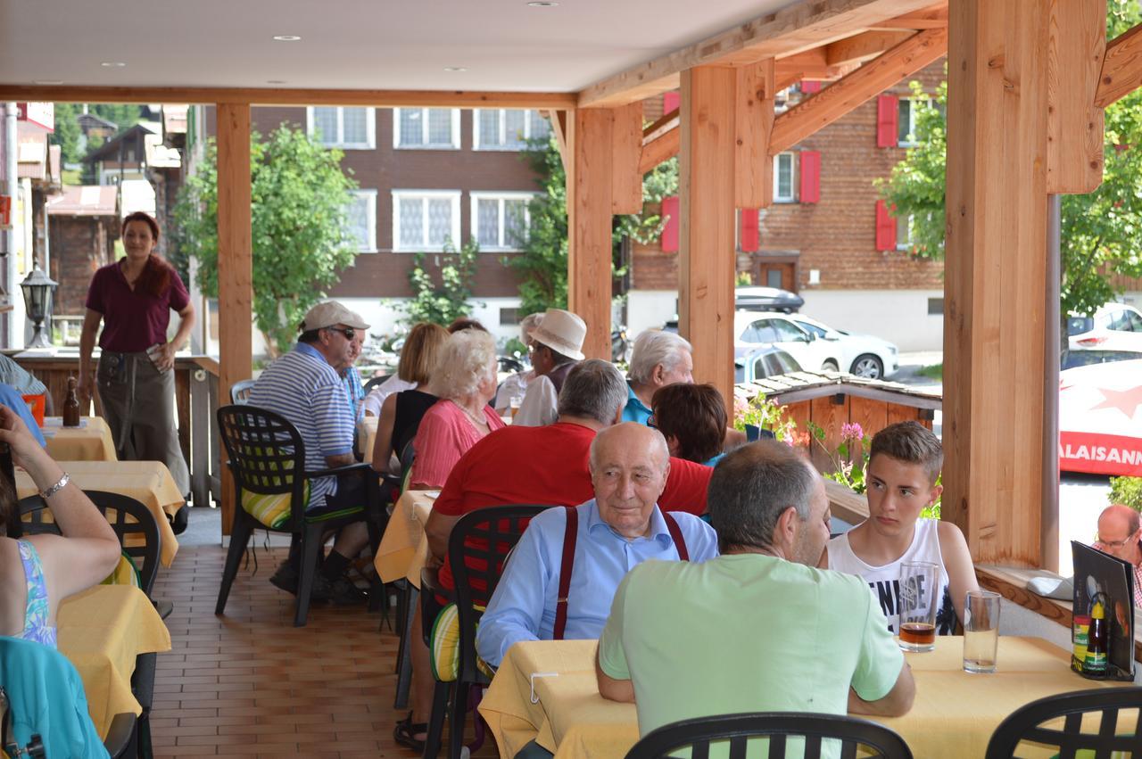 Hotel Grimsel Obergesteln ภายนอก รูปภาพ