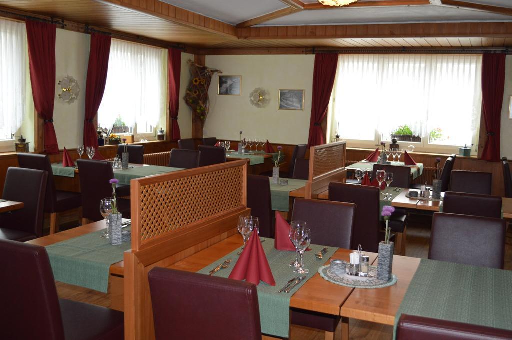 Hotel Grimsel Obergesteln ภายนอก รูปภาพ